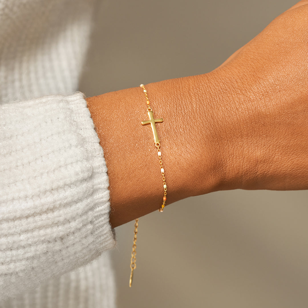 Pray And Never Quit Cross Bracelet