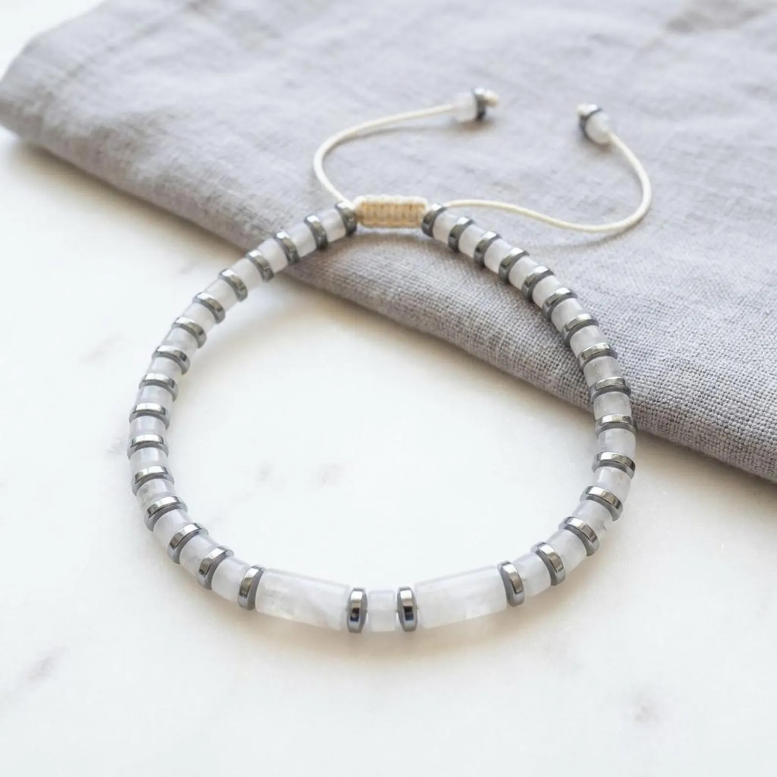 White Against Cancer Lung Cancer Awareness Bracelet
