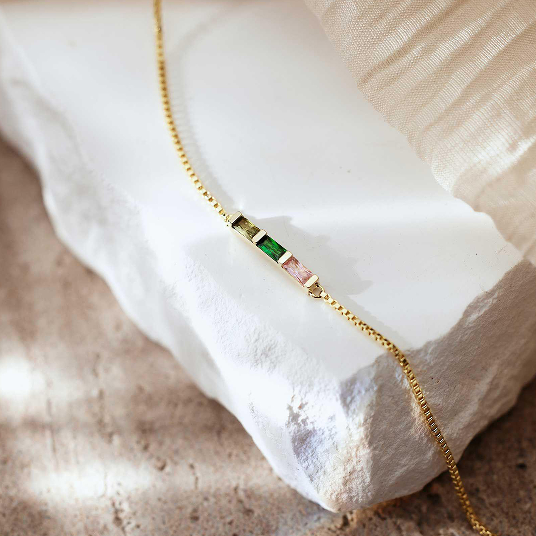 Family Love Baguette Birthstone Bracelet