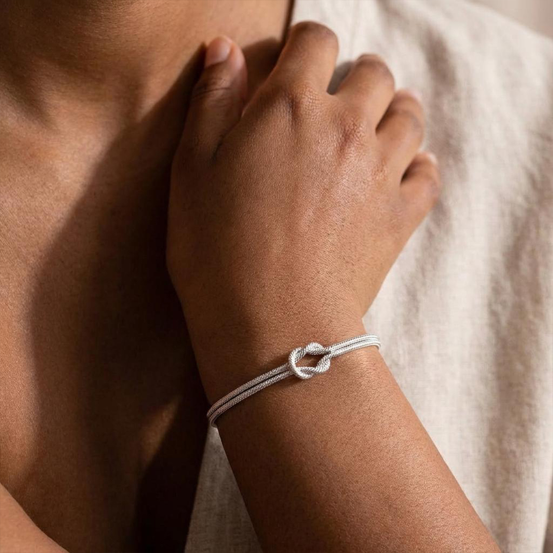 Mother-Daughter Bond Love Knot Bracelet