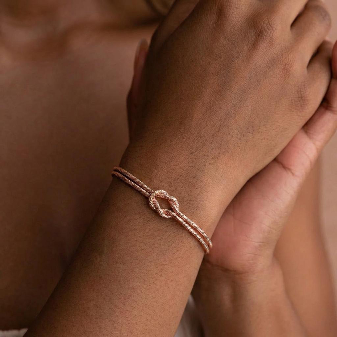Mother-Daughter Bond Love Knot Bracelet