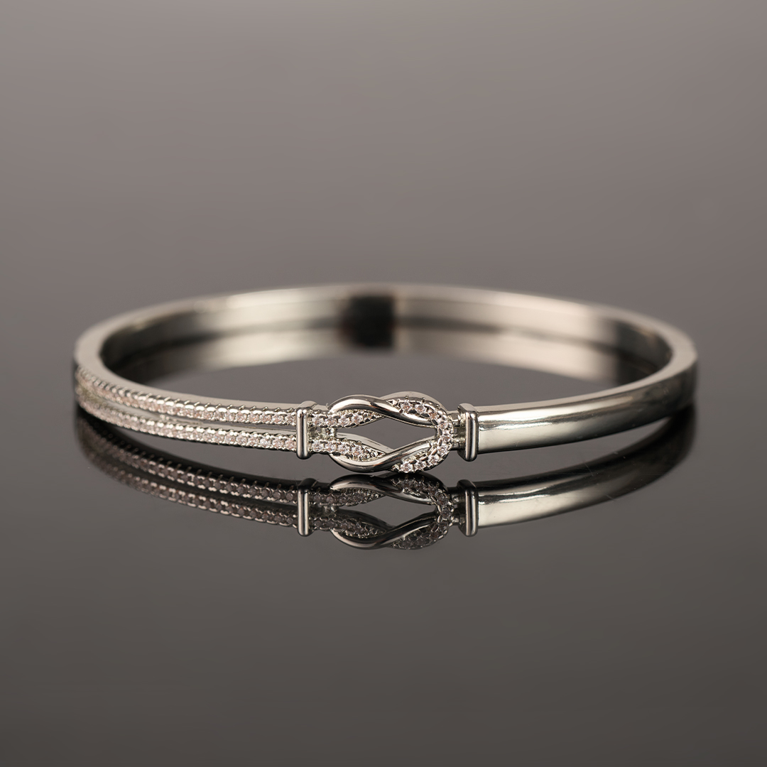 I Am Always With You Knot Bangle
