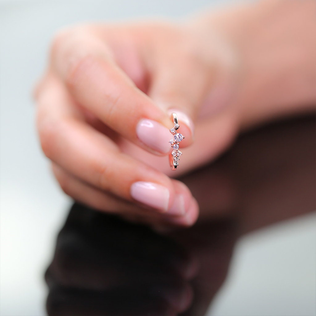 Dainty Scattered Diamond Ring