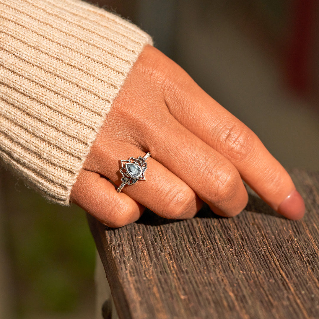 S925 Same Girl Same Name Lotus Ring
