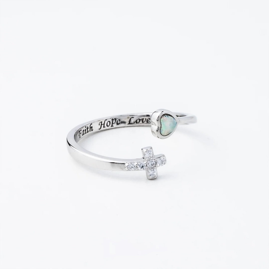 A Daughter’s Prayer 𝖥𝖺𝗂𝗍𝗁, 𝖧𝗈𝗉𝖾 & 𝖫𝗈𝗏𝖾 𝖱𝗂𝗇𝗀