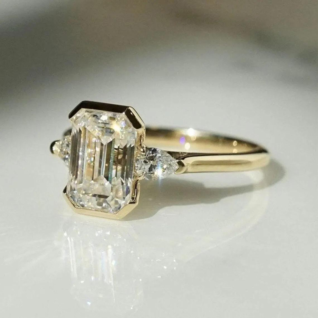 Promise to Myself Emerald Radiance Ring
