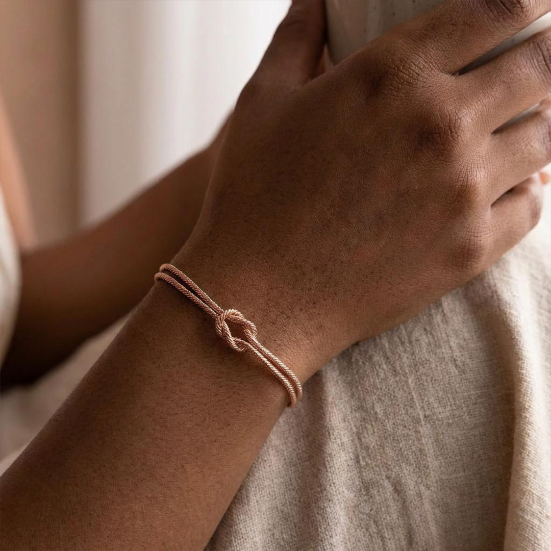 Mother-Daughter Bond Love Knot Bracelet
