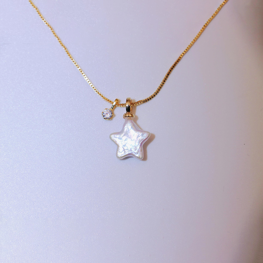 You’re Not Alone Baroque Pearl Star Necklace