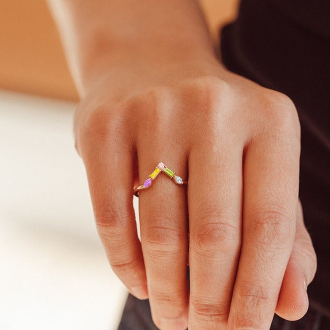 Personalized 1-5 Stones Wave Ring