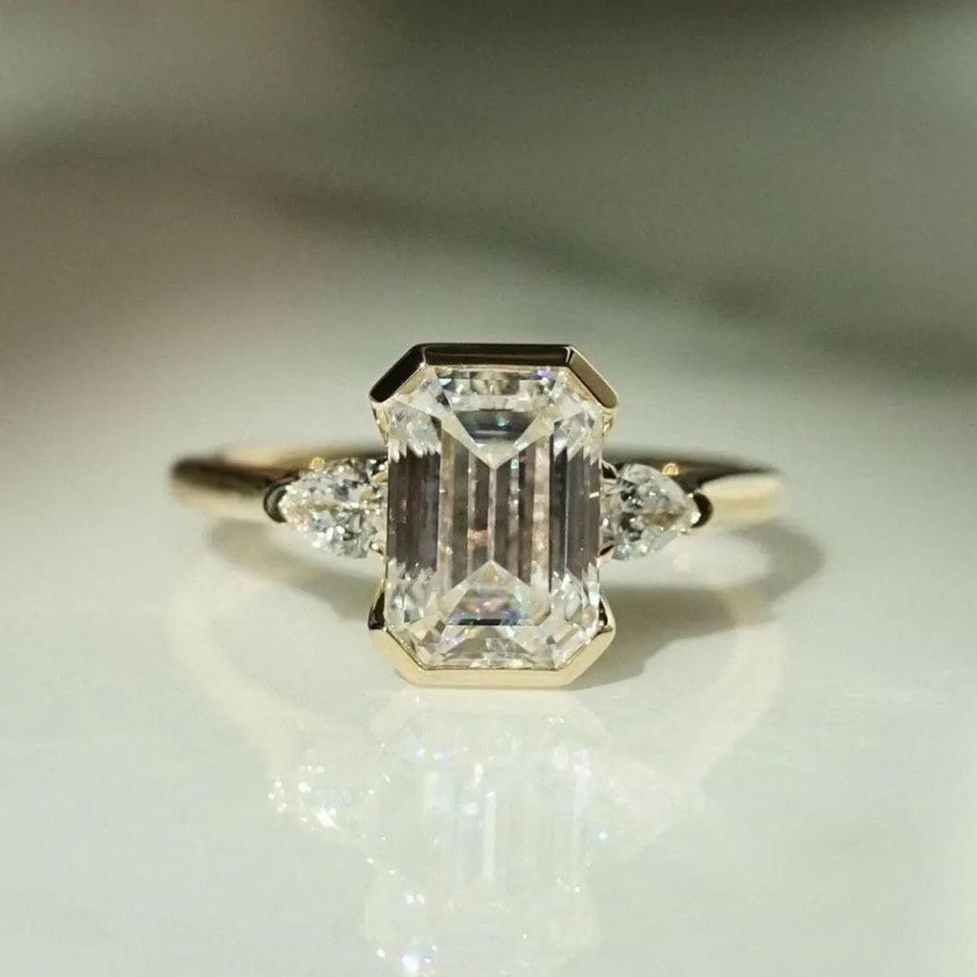 Promise to Myself Emerald Radiance Ring