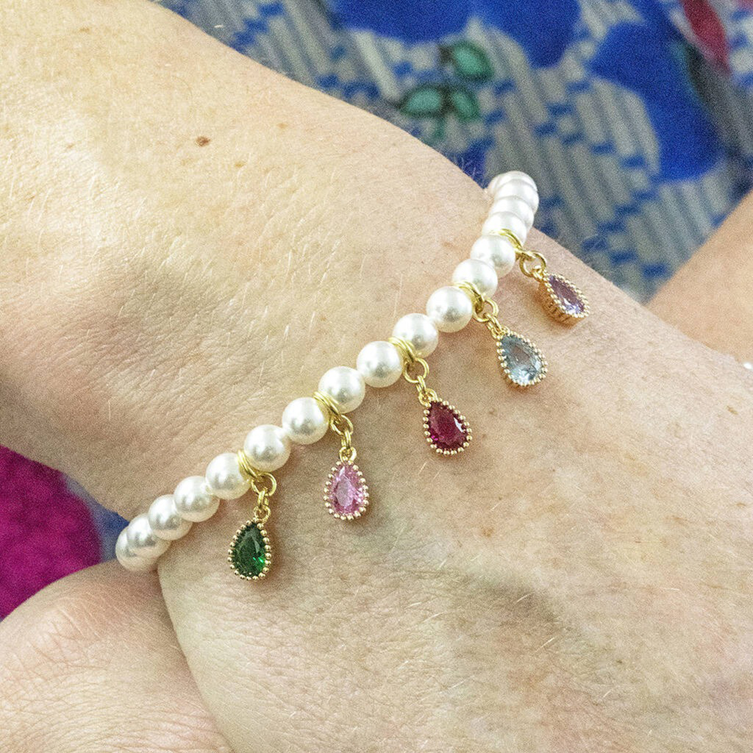 Custom 1-6 Teardrop Birthstones Pearl Bracelet