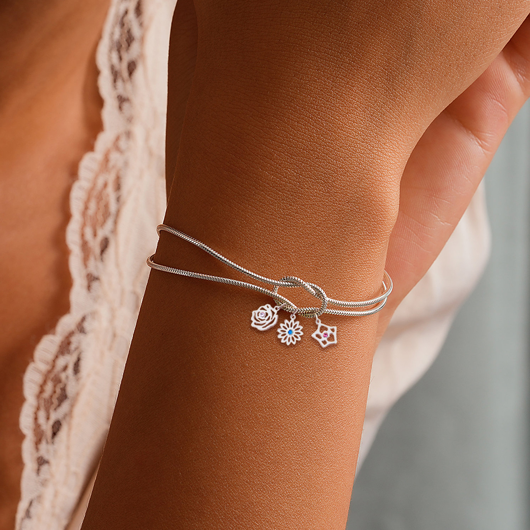Personalized 1-12 Flowers Gift For Grandma Knot Bracelet