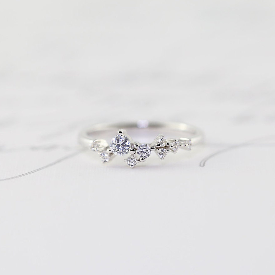Dainty Scattered Diamond Ring