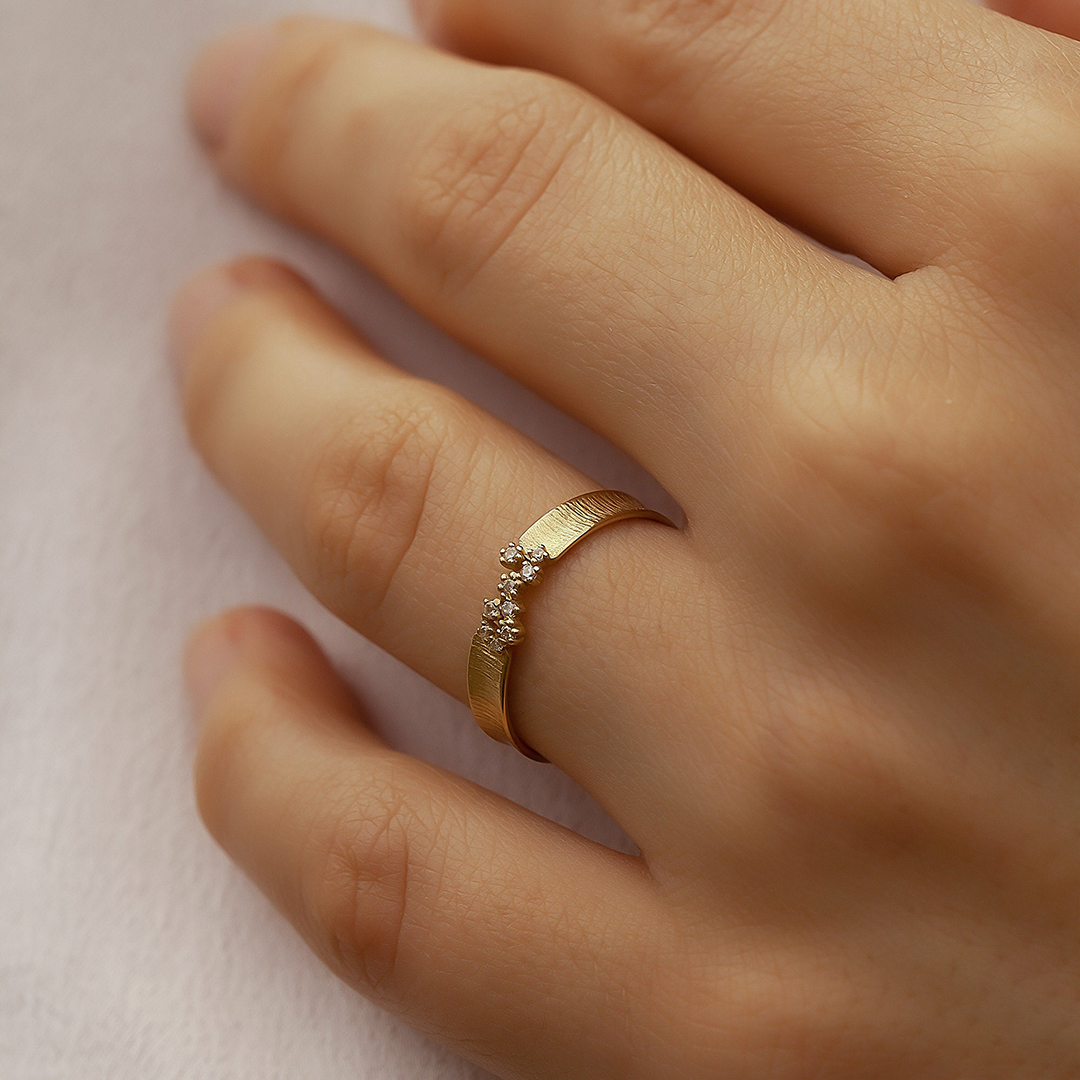 Unique Cluster Ring