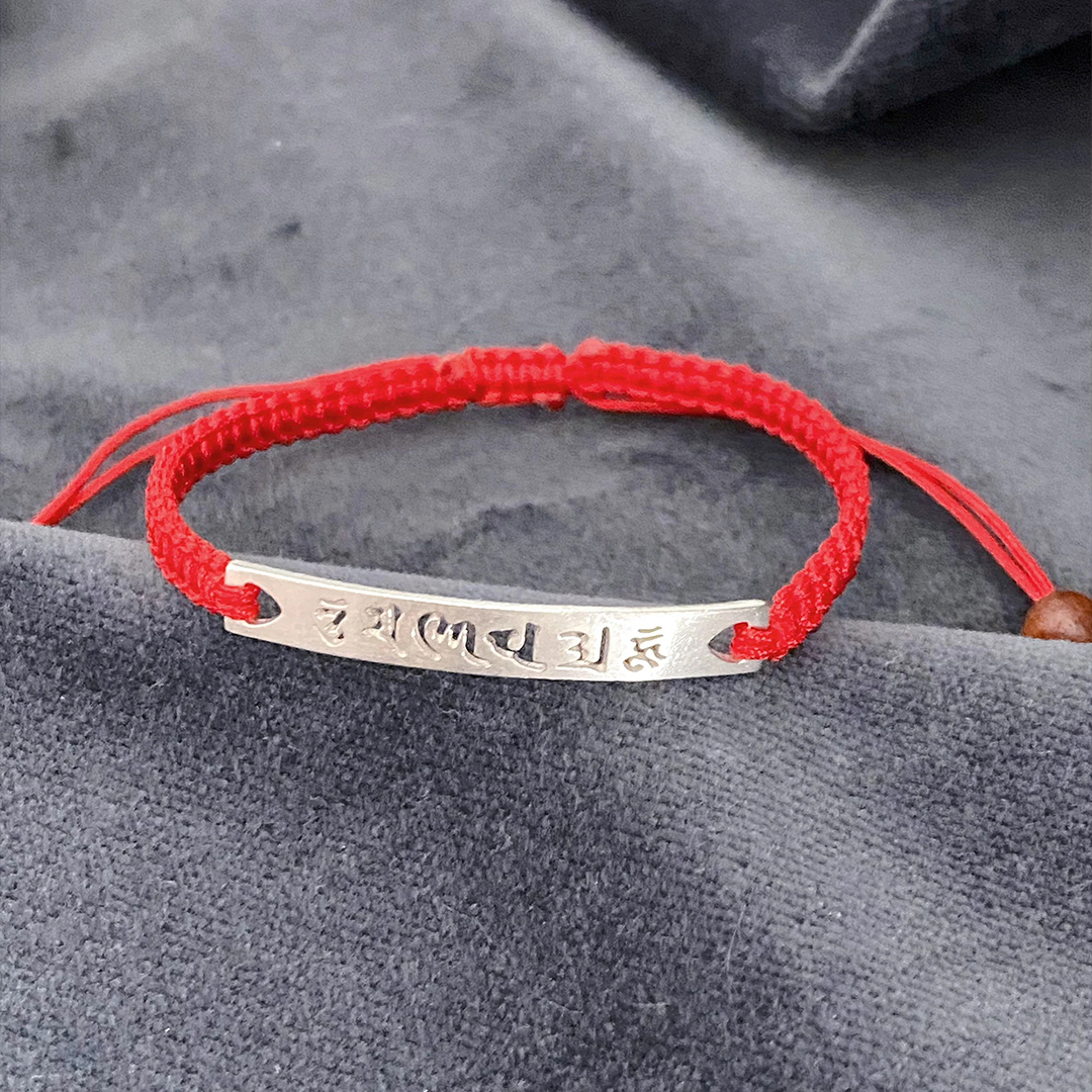 Red String Bracelet-Six Word Mantra Bracelet