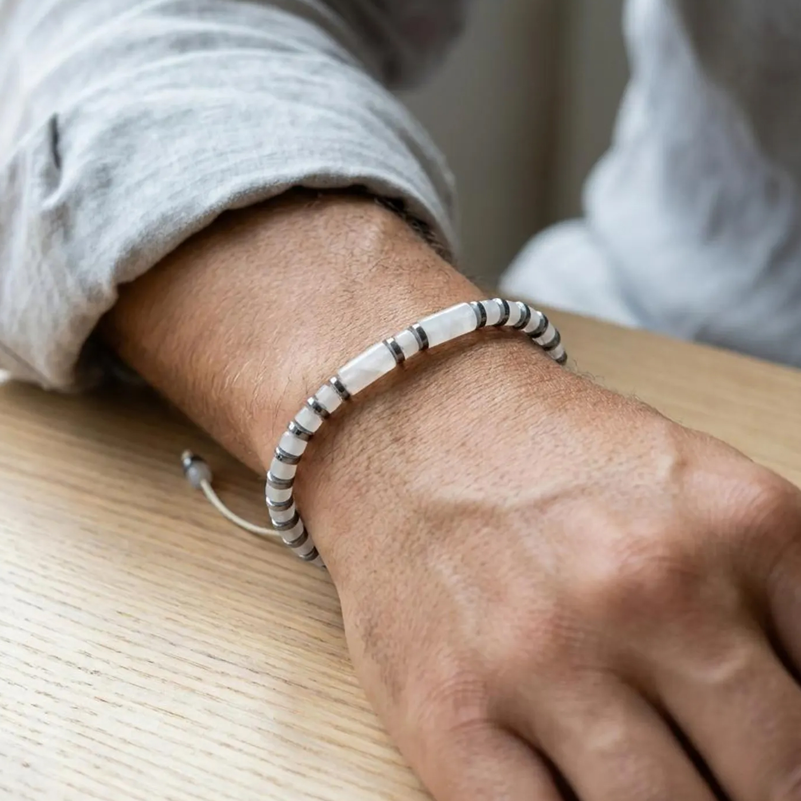 White Against Cancer Lung Cancer Awareness Bracelet