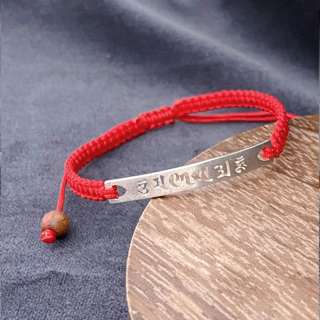 Red String Bracelet-Six Word Mantra Bracelet