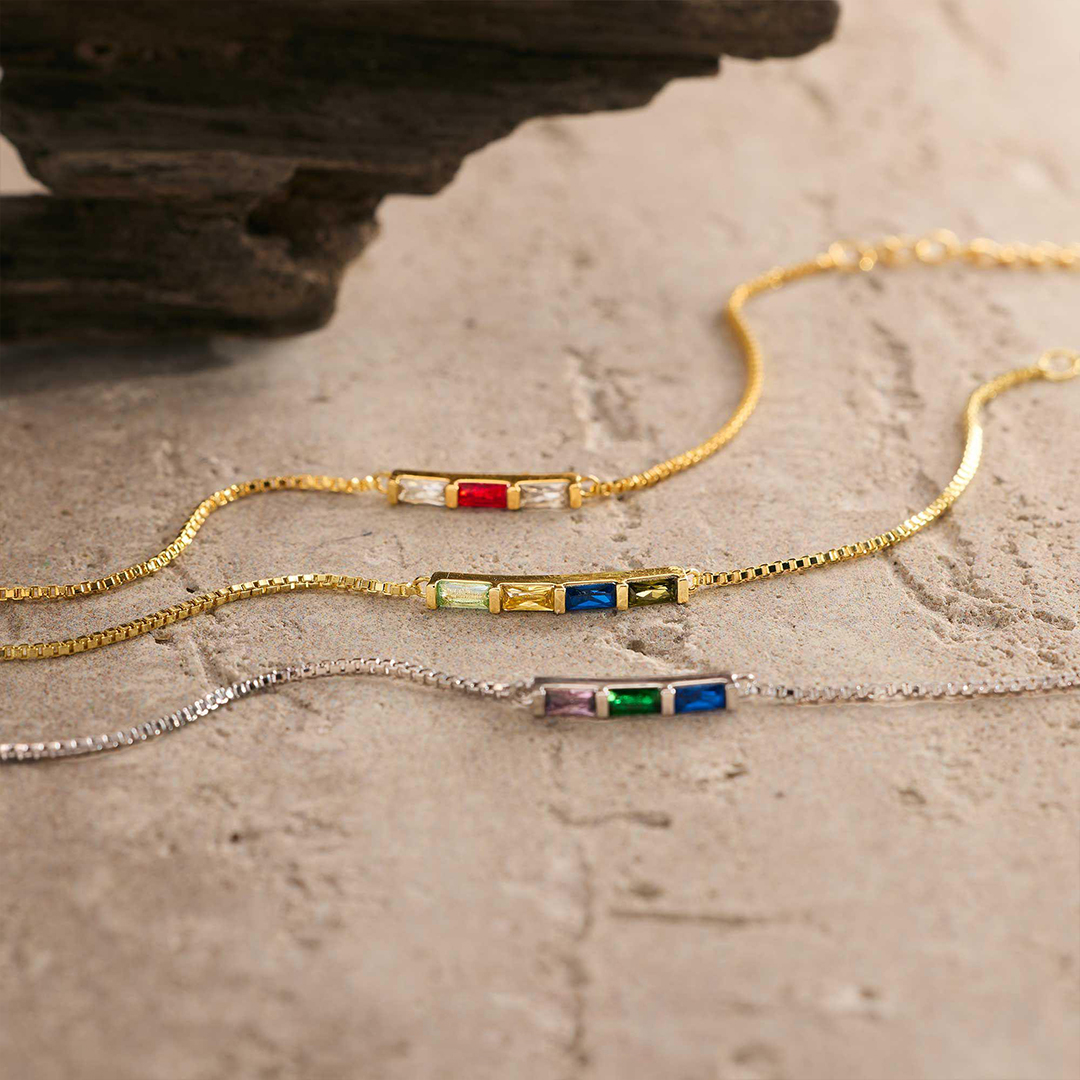 Family Love Baguette Birthstone Bracelet