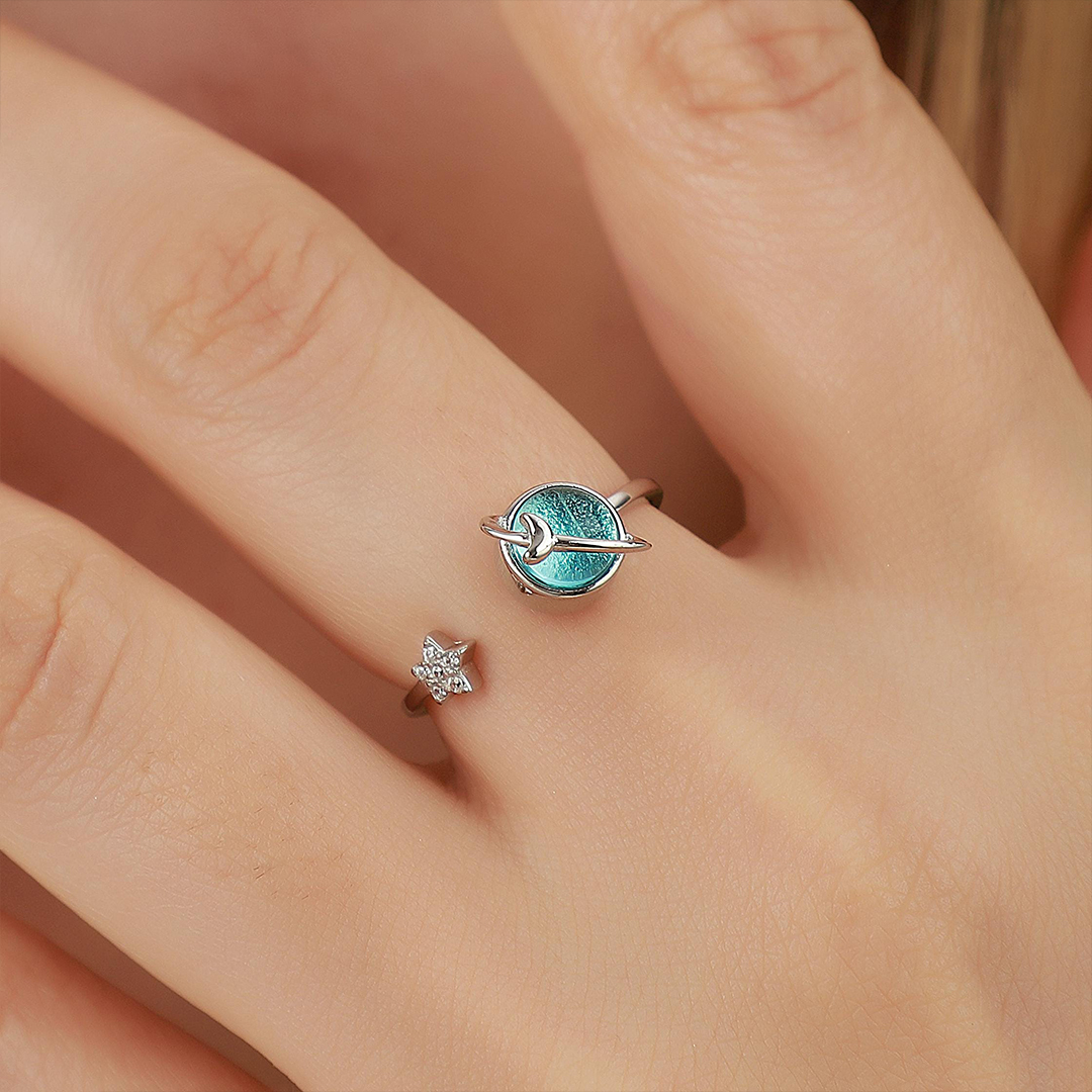 Don't Be Afraid Spinning Star Fidget Adjustable Ring