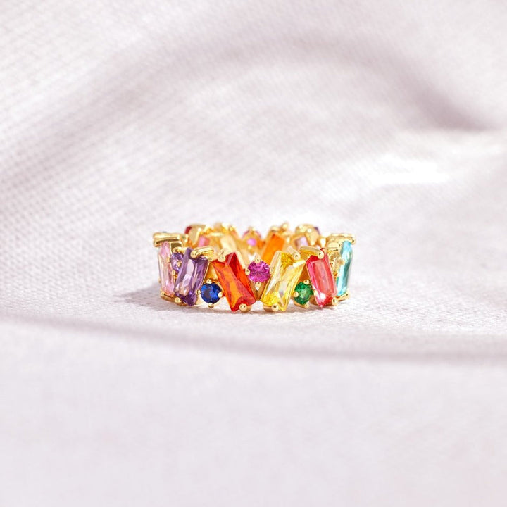 A Rainbow With No End Matching Rainbow Bands