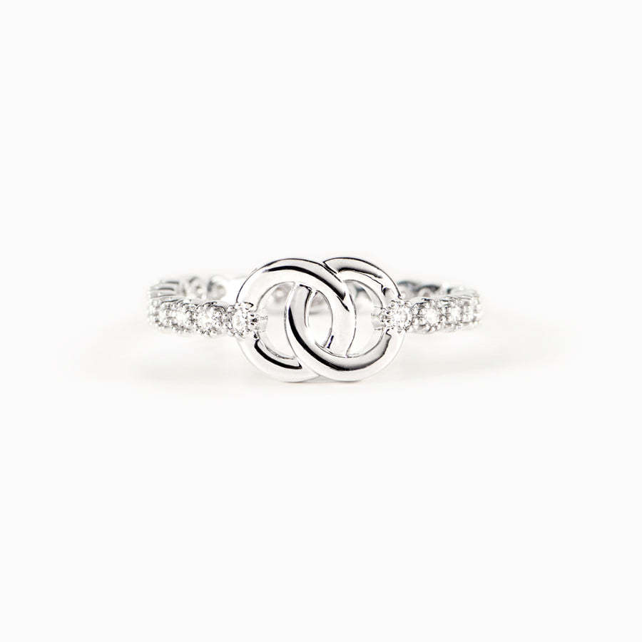 Mother & Daughter Forever Linked Pavé Interlocking Ring