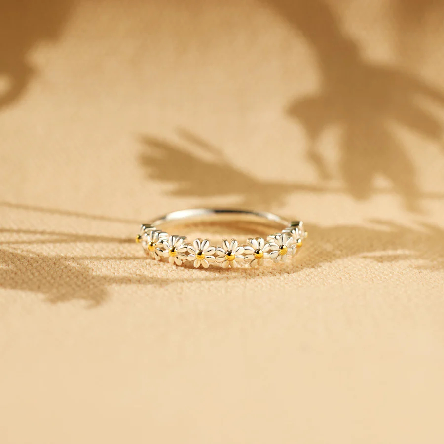 I Think About You Every Daisy Ring-Love From Mom