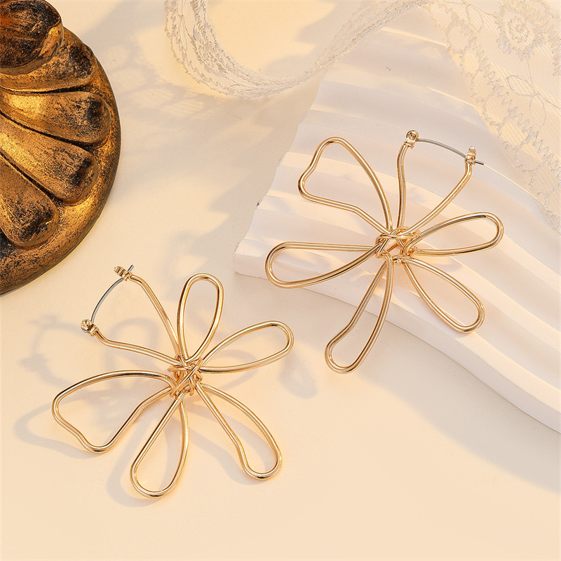 Whispers in Bloom Earrings