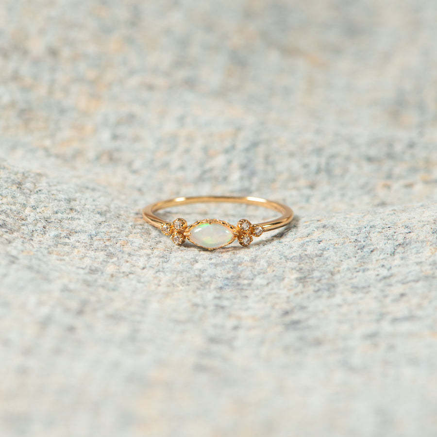 Face Everything Together with You Oval Cut Opal Ring