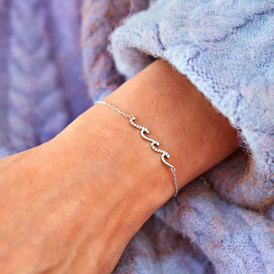 SISTER GIFT-I'LL BE THERE FOR YOU TRIPLE WAVE BRACELET