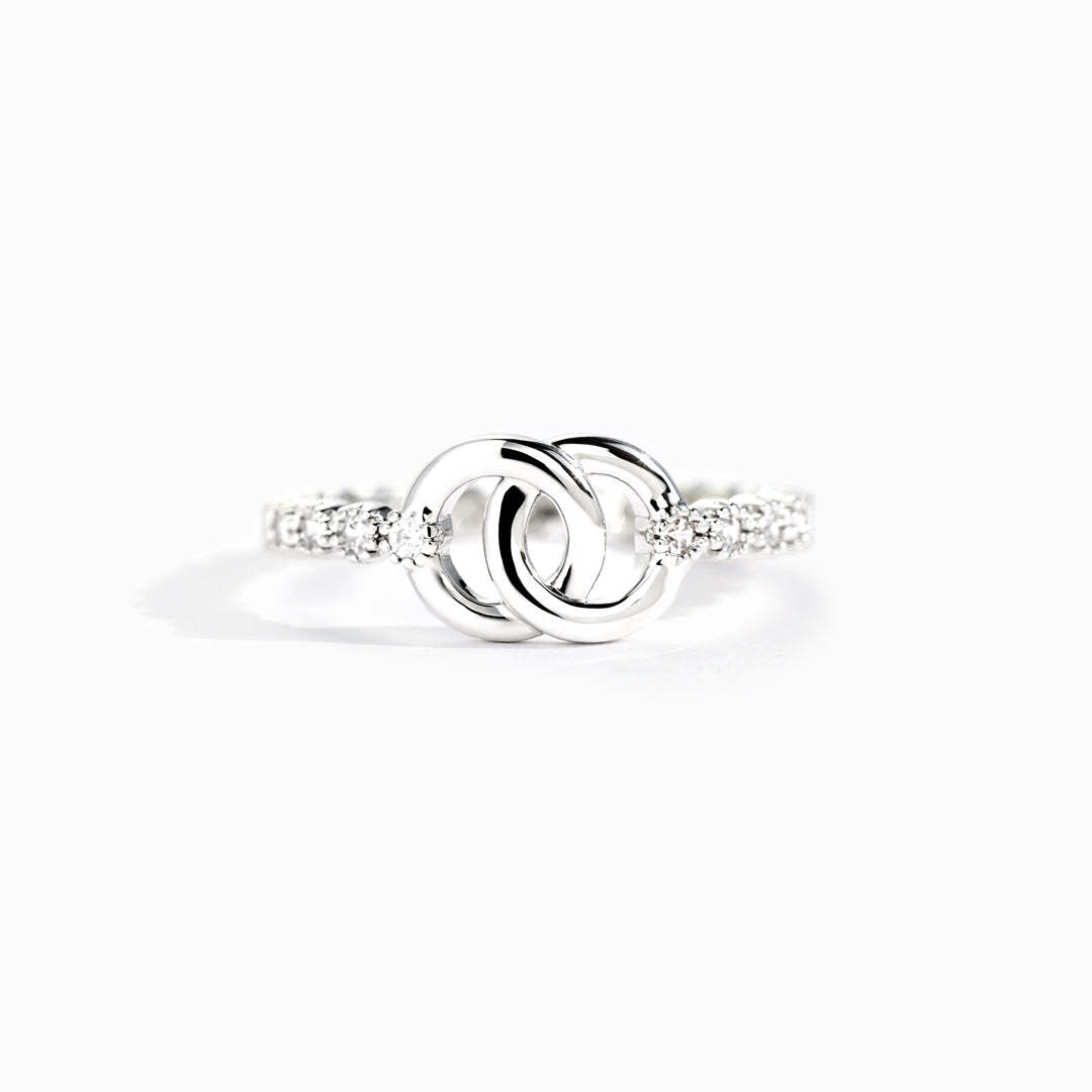 Mother & Daughter Forever Linked Pave Interlocking Ring