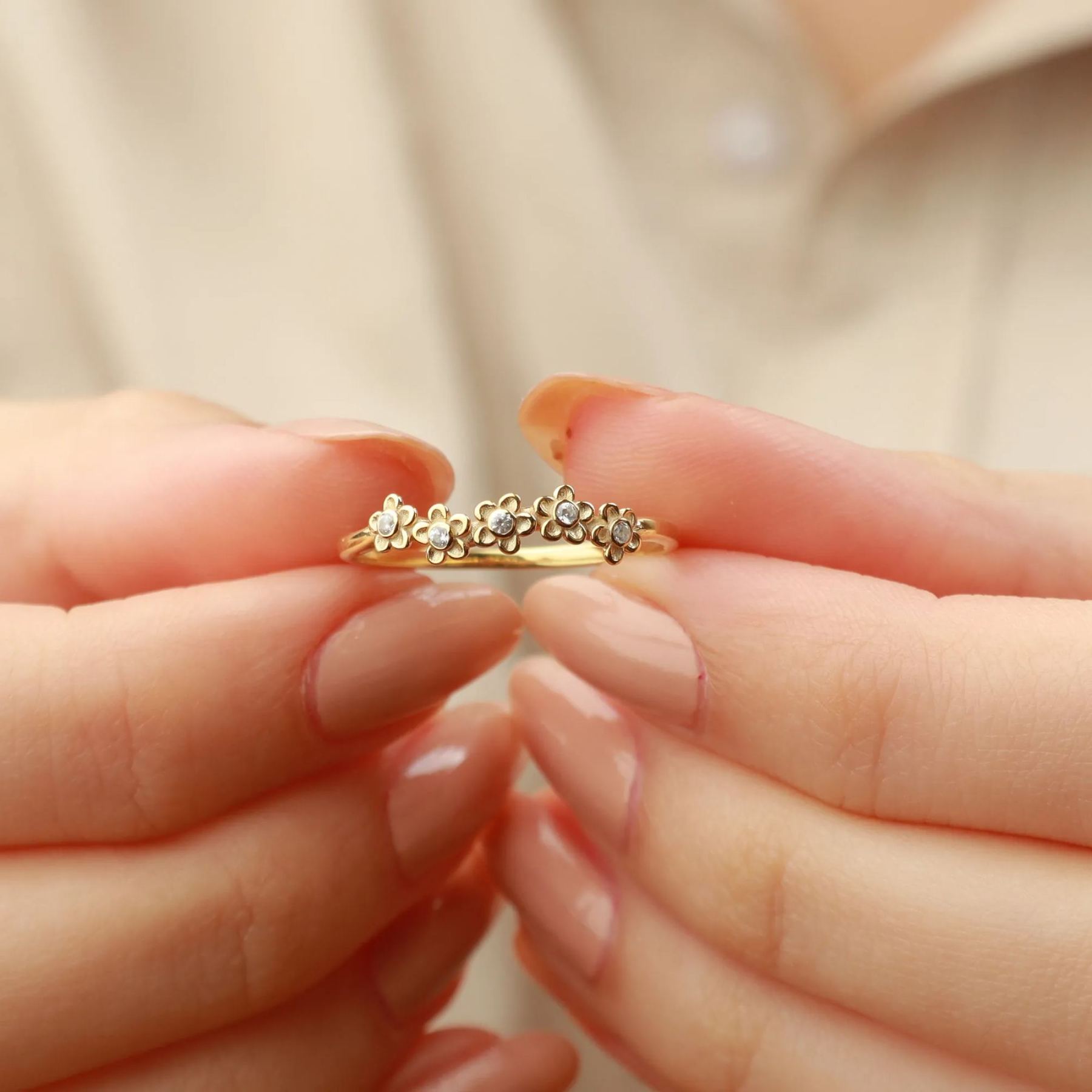 Custom 1-5 Birthstone Daisy Ring