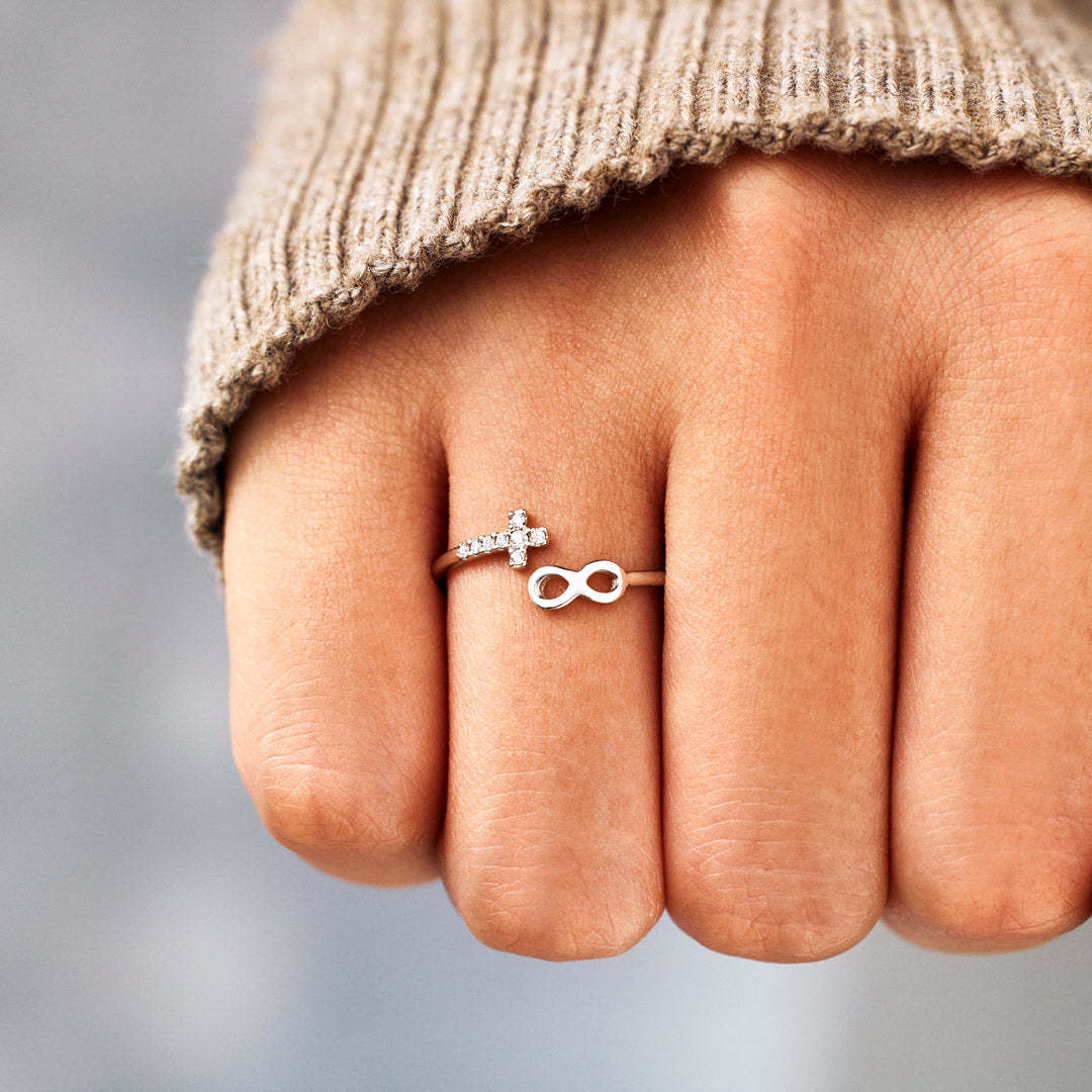 Matching Mother & Daughter Infinity Cross Rings