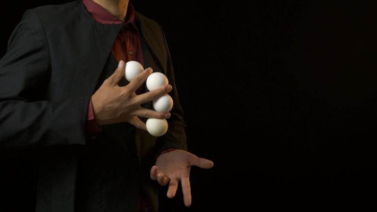 Amoeba Ball by Menzi Magic & Zhao Xinyi