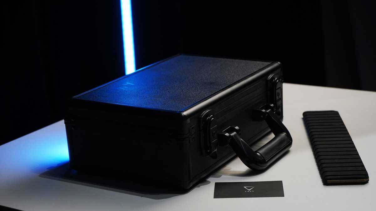 Magician's Case By AMOR MAGIC