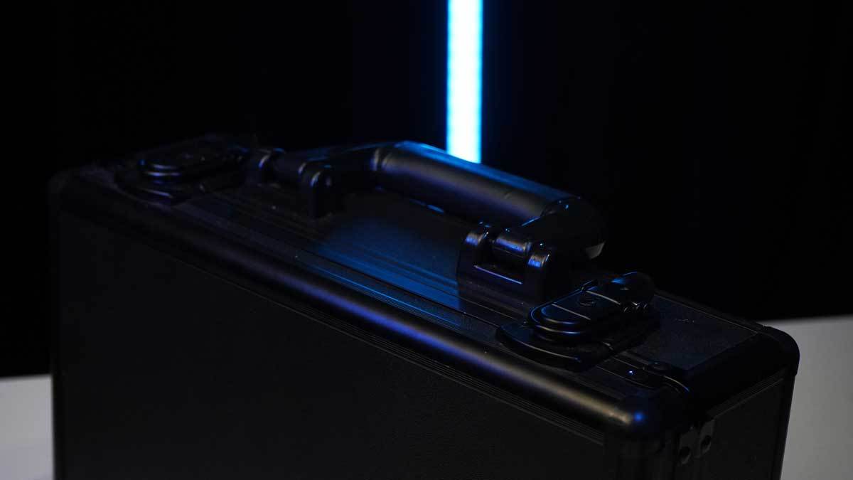 Magician's Case By AMOR MAGIC