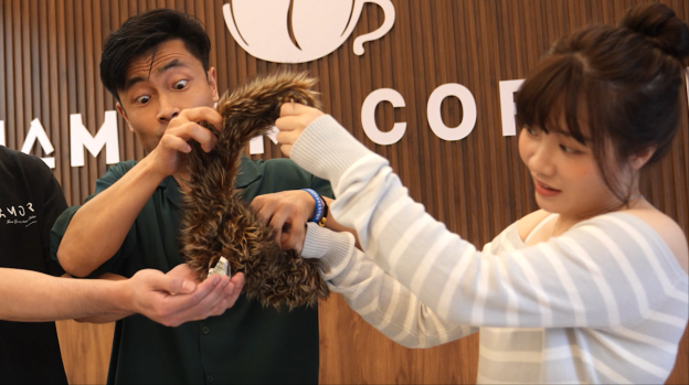 Hungry Hamster By Liang kuai & Amor Magic