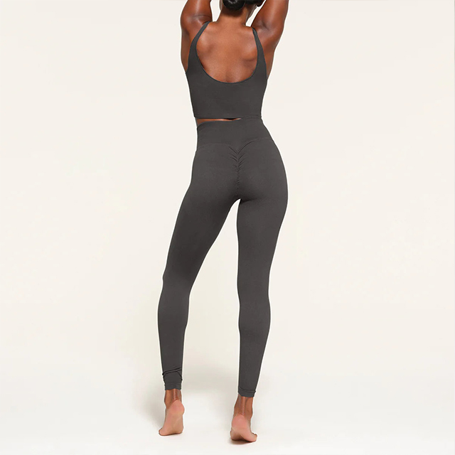 SCRUNCH SEAMLESS LEGGINGS（Buy 1 Get 1 Free!)