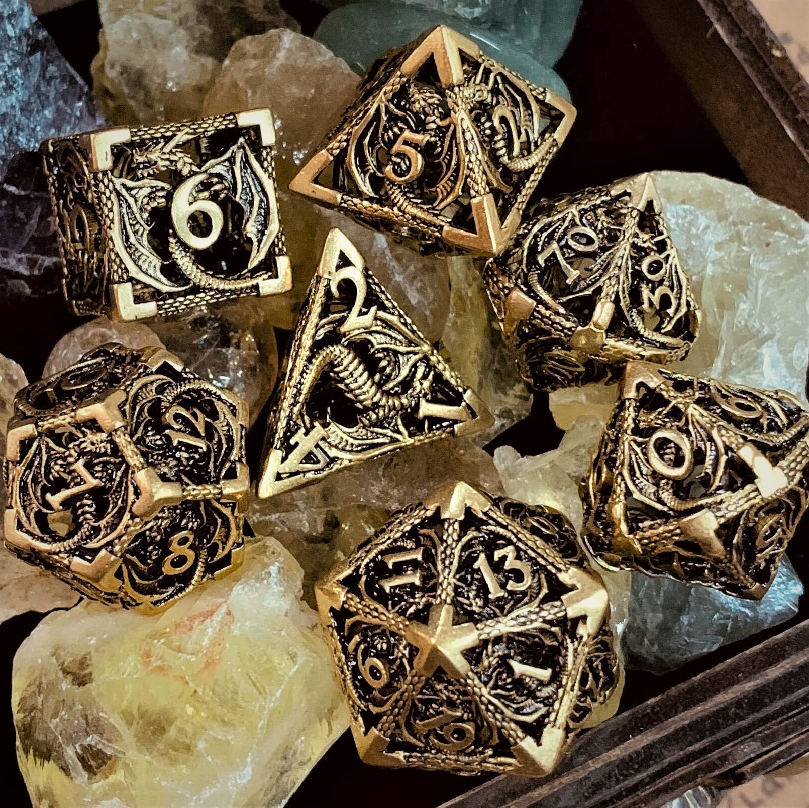 Hollow Metal Dragon Shaped Carving Dice Set