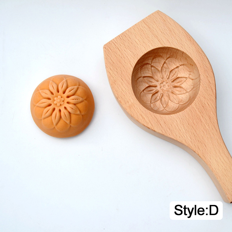 Wooden Fancy Bun Mold