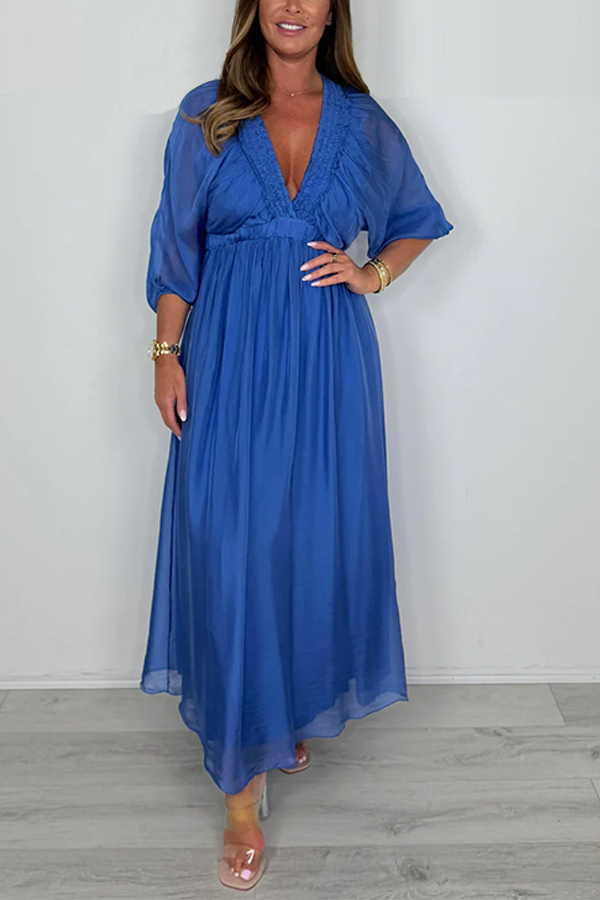 Smocked V-Neck Detail Long Sleeve Maxi Dress