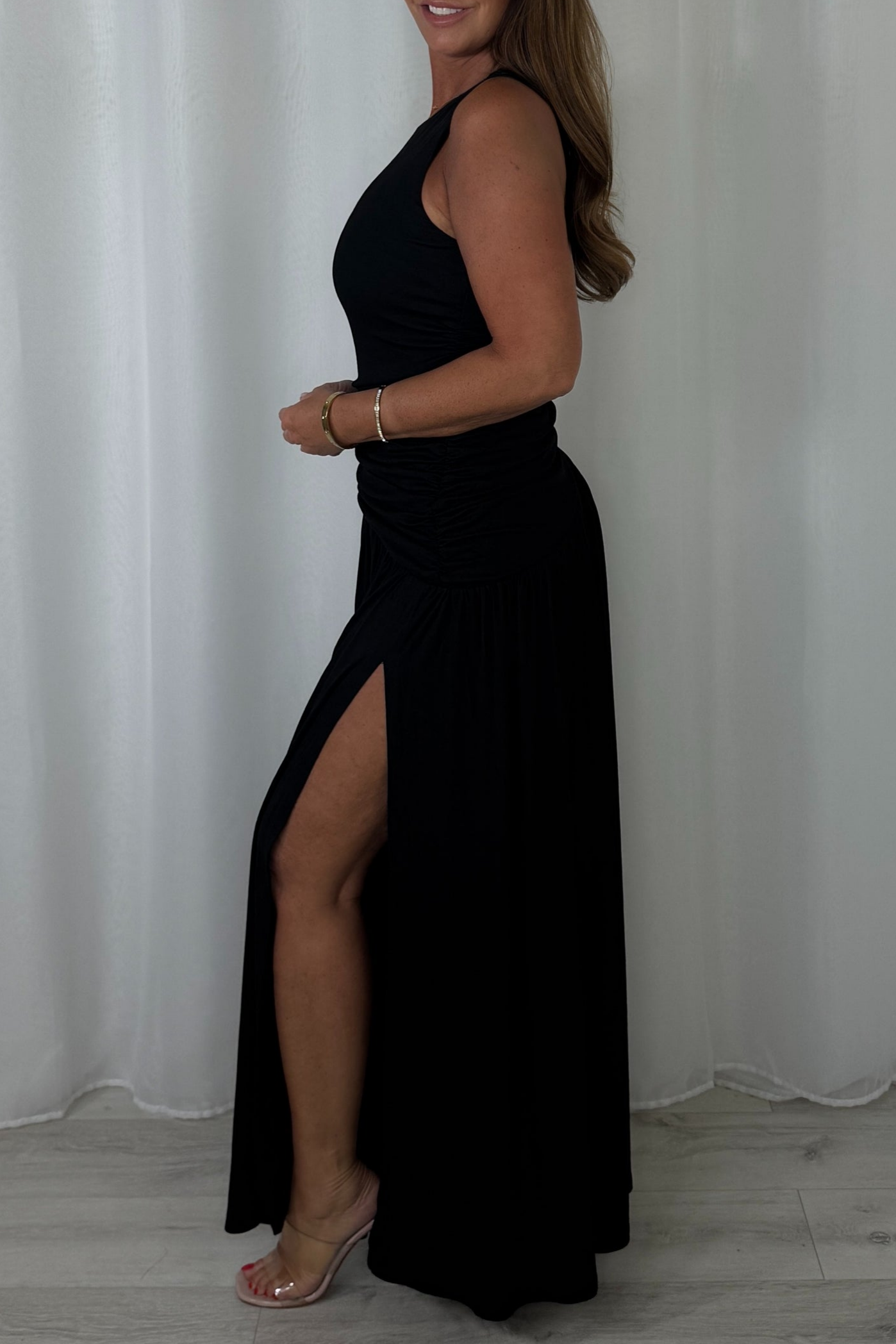 Round Neck Ruched Gold Buckle Side Split Maxi Dress