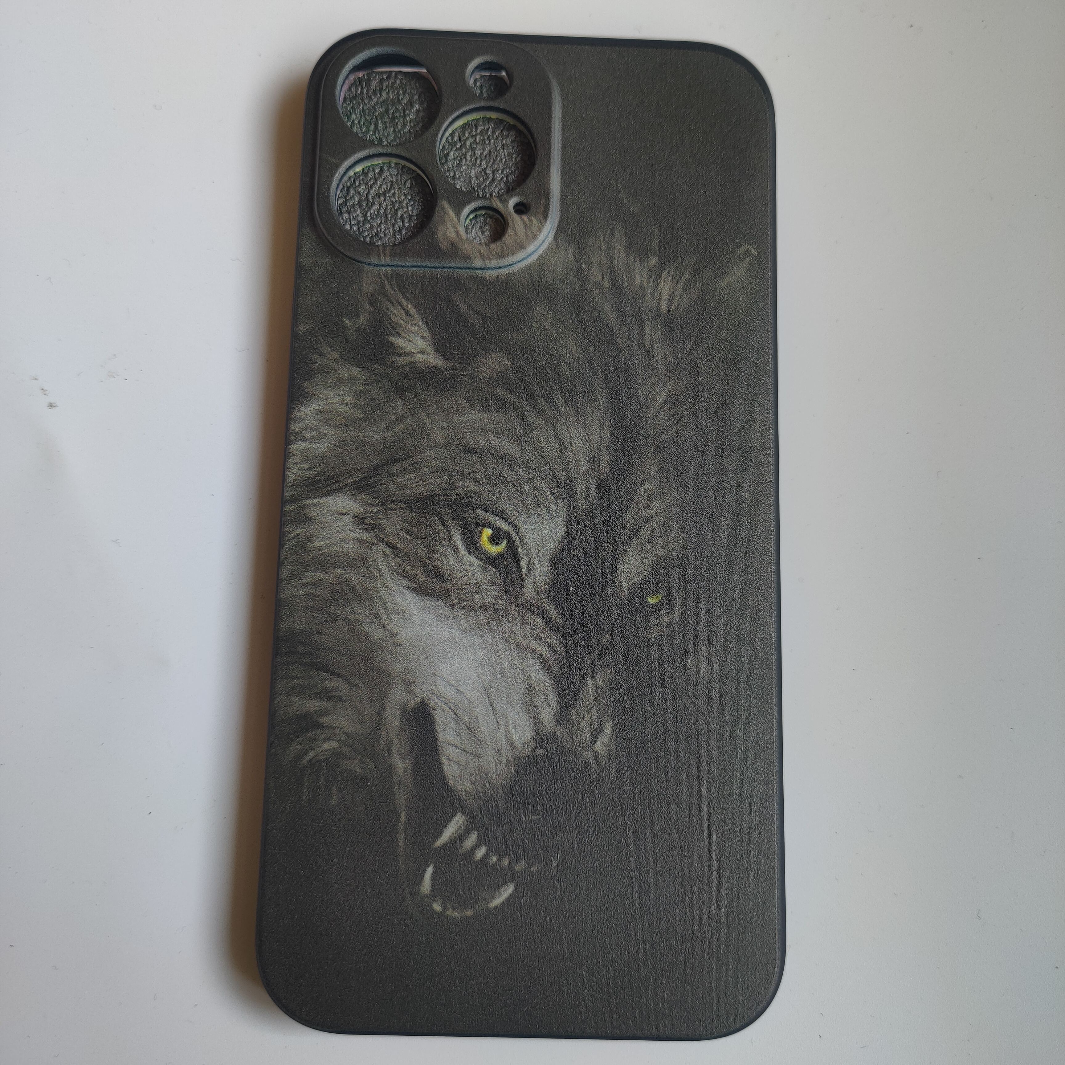 【Link 7】Wild wolf iPhone case for man, Yellow Rose iphone case for woman