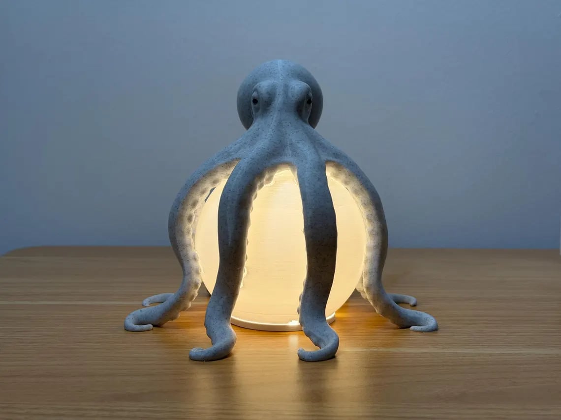 Glowing Octopus Table Lamp – A Magical Ocean Accent for Your Home
