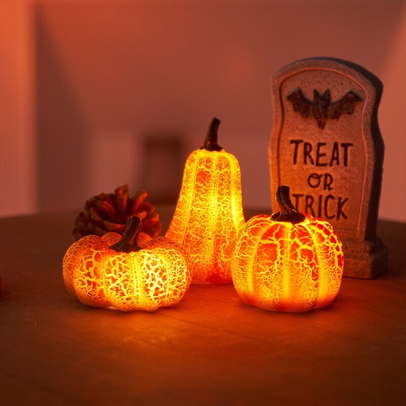 Halloween Crackle Pumpkin Lamp