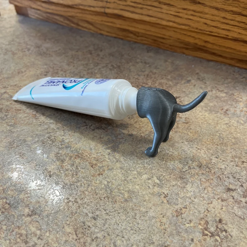 Pooping Dog Butt Toothpaste Topper