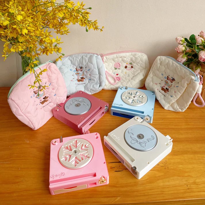 💜Hot Sale 49% OFF - Shiny Portable Multi-Functional Yarn Spool Box ✨