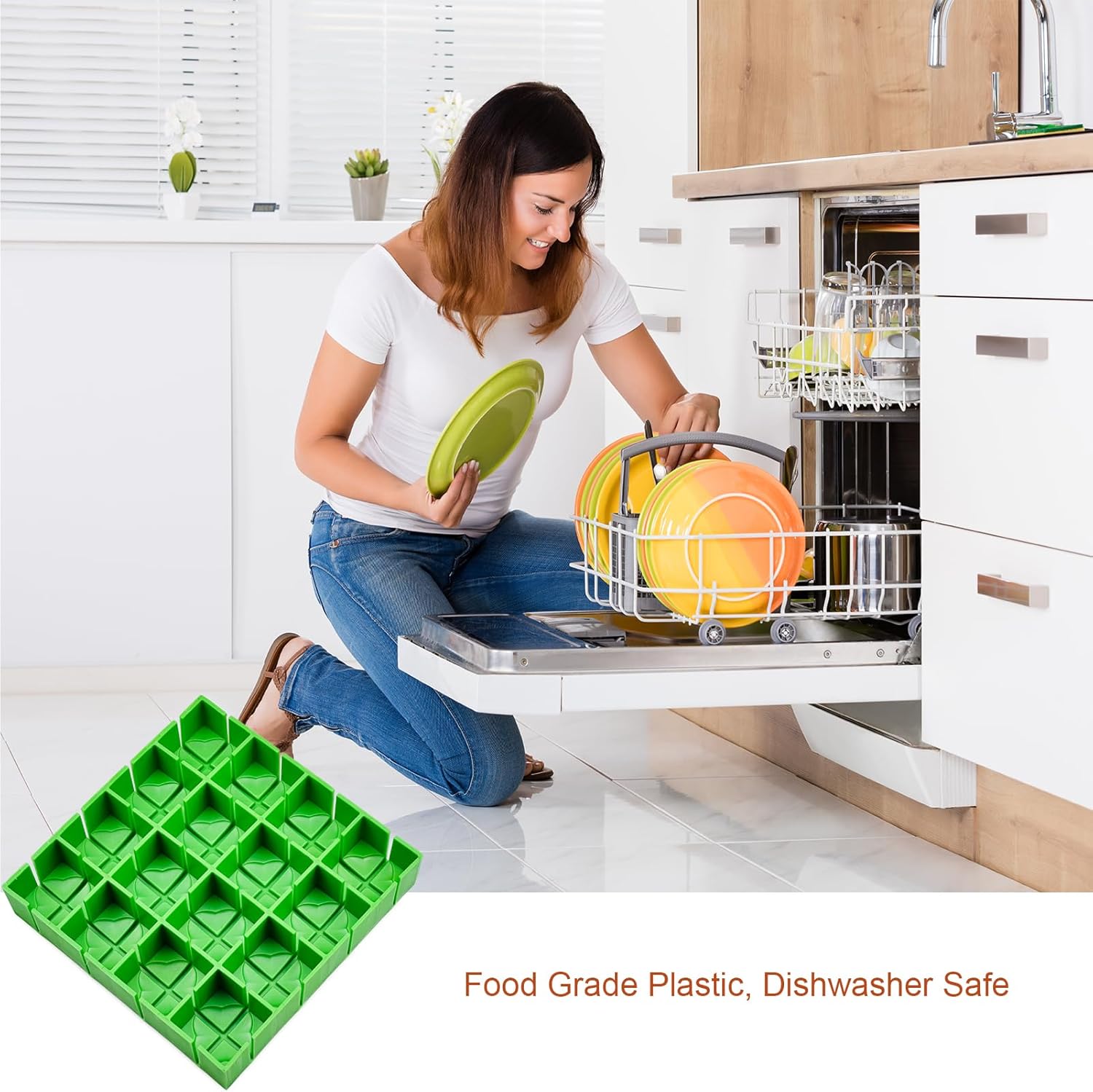 Grape cherry tomato slicer slices in halves or quarters at a time