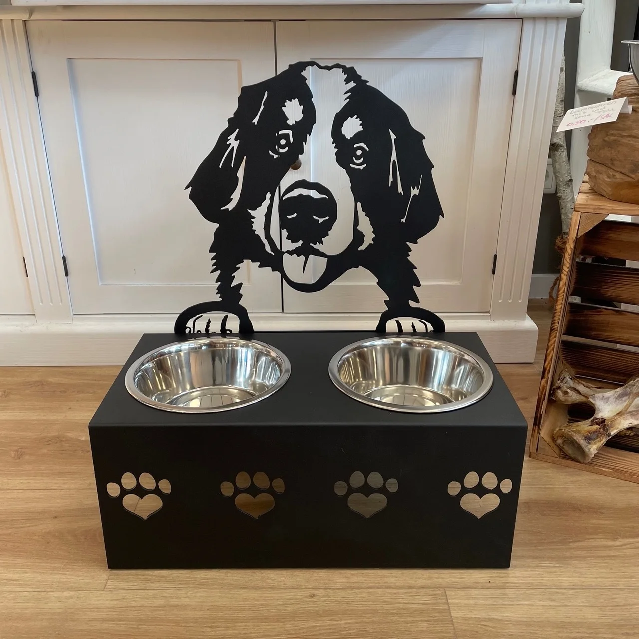 Personalized Dog Food Bowl – Customized with your pet’s name