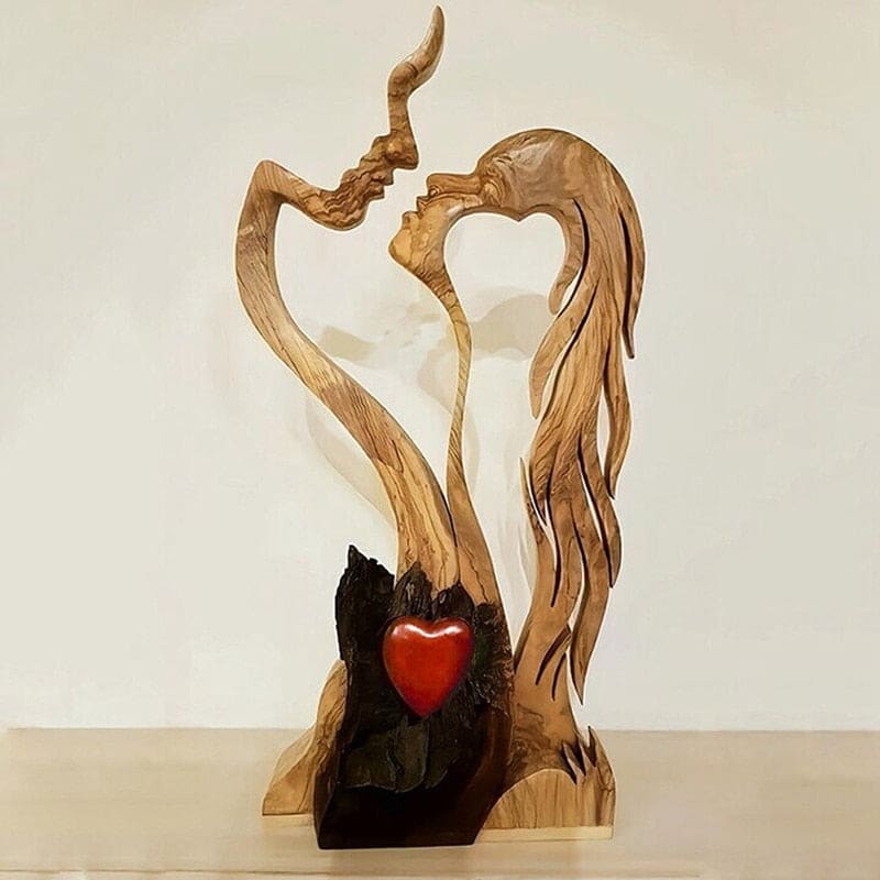 Love Eternal Wooden Heart Sculpture: Hand-carved Kissing Couple Statue for Home Decor and Gifts