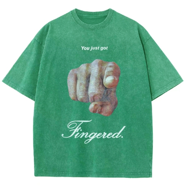 Fingerd Vintage Snowflake Washed T-Shirt